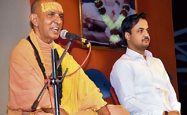 मुंगेर : समय आ गया है कि योग को क्षण-क्षण में जिया जाये