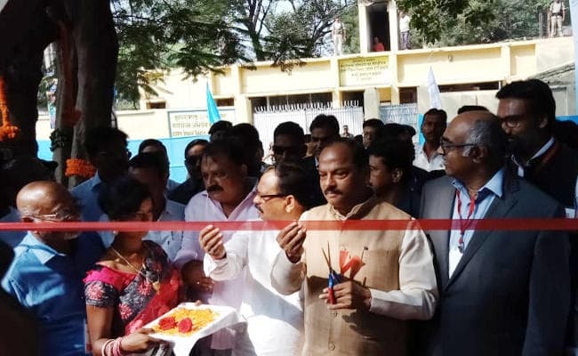 चाईबासा में बोले रघुवर दास, कोल्हान का सर्वांगीण विकास राज्य सरकार की प्राथमिकता