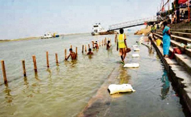 छठ पर्व के लिए शुद्ध गंगाजल पहुंचाने का शासन करे उपाय
