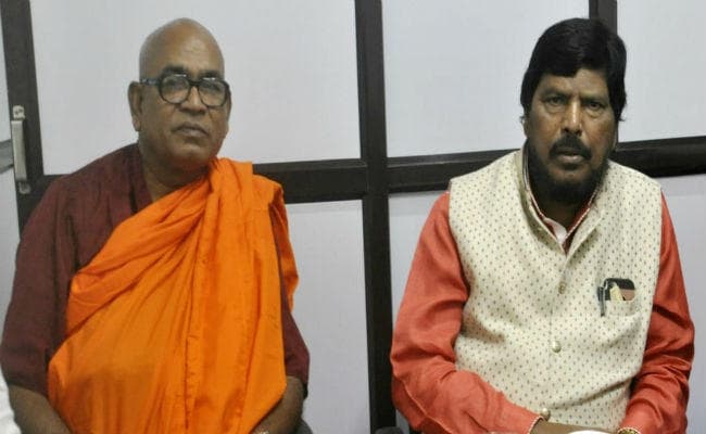 केंद्रीय मंत्री रामदास आठवले ने राममंदिर निर्माण पर अध्यादेश लाने का किया विरोध