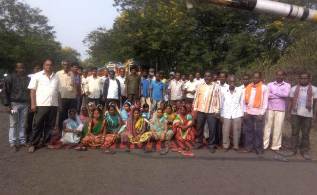 Bokaro : रोडसेल मे रंगदारी के खिलाफ व सेल सिस्टम से चलाने की मांग के साथ धरना प्रदर्शन