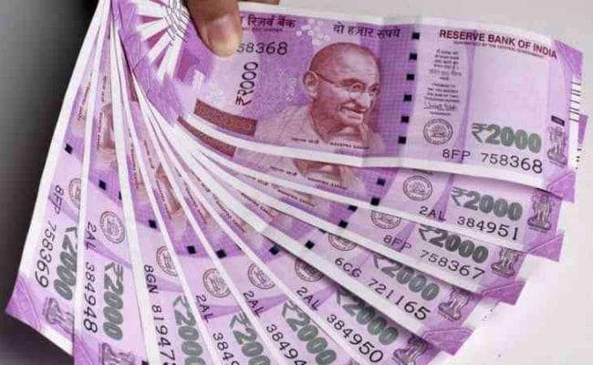 बिहार कैबिनेट का फैसला : बेटियों की उच्च शिक्षा के लिए 300 करोड़ मंजूर, स्नातक करने के बाद मिलेंगे 25 हजार