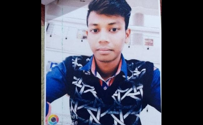 Devghar : छात्र की हत्या, शव सारवां के रहिया बहियार स्थित कुएं से बरामद