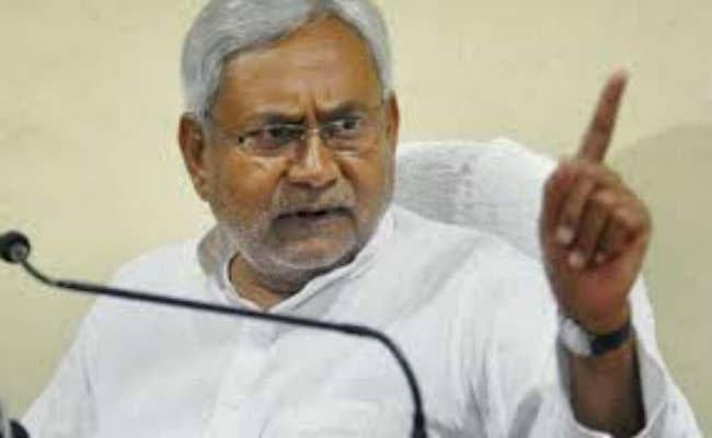 पांच जिलों में मेडिकल कॉलेज के लिए जमीन हस्तांतरण में तेजी लाने का निर्देश