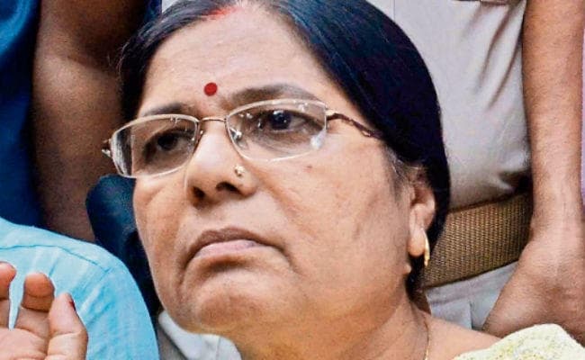 फरार पूर्व मंत्री मंजू वर्मा जदयू से निलंबित, सरेंडर करने की अटकलों के बीच कुर्की जब्ती की तैयारी में पुलिस