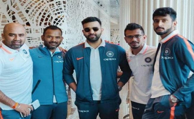 जीत का जज्बा मन में लिये टीम इंडिया आस्ट्रेलिया के लिए रवाना