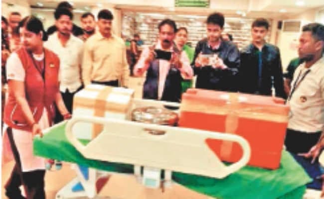 दुर्गापुर से कोलकाता के बीच बनाया ग्रीन कॉरिडोर, एसएसकेएम में जरूरतमंदों में होगा अंगों का प्रत्यारोपण, डॉक्टरों की बनी कमेटी