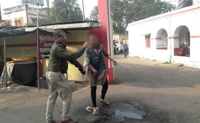 बाघमारा विधायक ढुलू महतो पर लगा यौन शोषण का आरोप, भाजपा नेत्री ने किया आत्मदाह का प्रयास