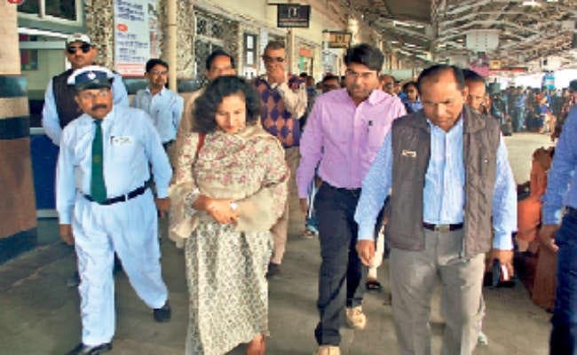 ऑटो व बाइक स्टैंड होगा लोहिया पुल के नीचे, सर्कुलेटिंग एरिया का होगा विस्तार