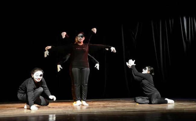 क्या करे अभिनेता?, कहां जाये अभिनेता?