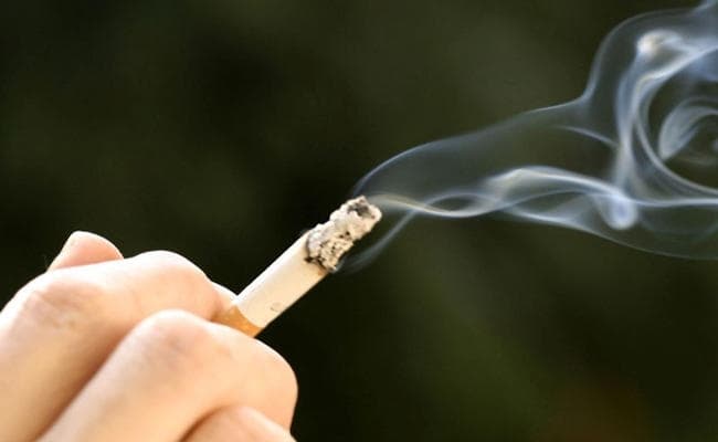 Research : धूम्रपान करने वाले व्यक्ति के बेटों में कम होते हैं शुक्राणु