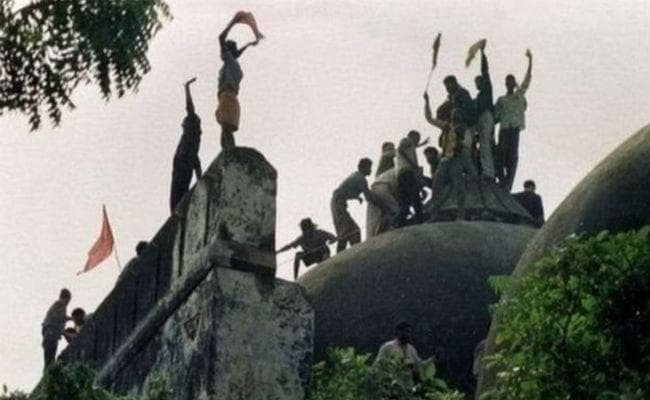 अयोध्या की सियासत गर्मायी, राम की शरण में भीम आर्मी नेता चंद्रशेखर