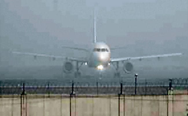 धुंध से पटना आनेवाली दो फ्लाइटें कोलकाता डायवर्ट