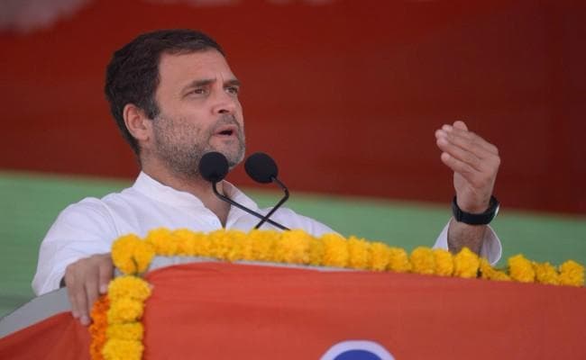 तेलंगाना की चुनावी सभा में बरसे राहुल, नरेंद्र मोदी को बताया वादा तोड़ने वाला