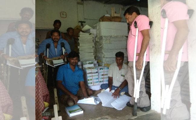 झारखंड : दिव्यांगों को स्वावलंबी बना रहे नि:शक्त धनीजीत राम चांद