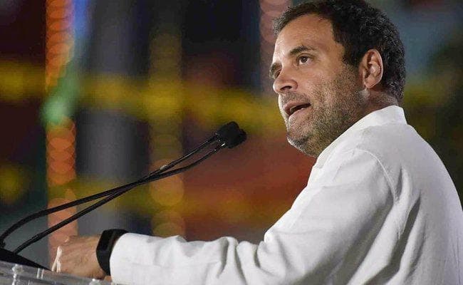राहुल का मोदी आैर केसीआर पर आरोप, दोनों ने आदिवासी अधिकार कानून को कमजोर किया
