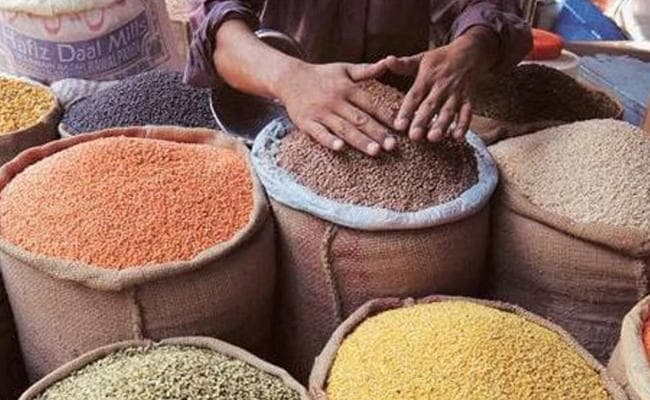 झारखंड में 11 करोड़ का गबन, डीसीडब्ल्यूओ, 2 सीडीपीओ और नाजिर पर FIR