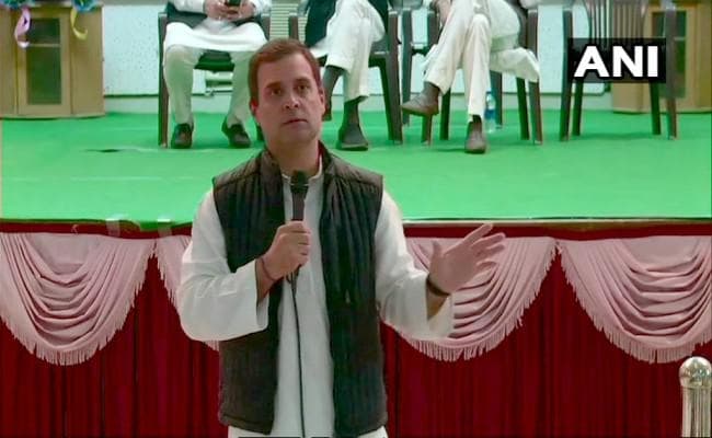 नरेंद्र मोदी खुद को हिंदू बताते हैं, लेकिन नहीं जानते धर्म की खासियत इसके आधार : राहुल गांधी नरेंद्र मोदी खुद को हिंदू बताते हैं, लेकिन नहीं जानते धर्म की खासियत इसके आधार : राहुल गांधी