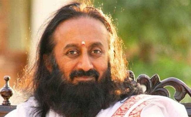रांची : अपोलो और श्रीश्री रविशंकर का ग्रुप भी इटकी में मेडिको सिटी बनाने का इच्छुक