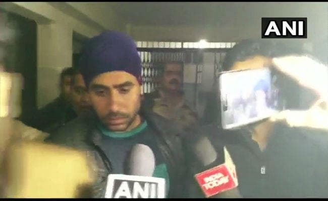 बुलंदशहर हिंसा : जीतू फौजी गिरफ्तार, भाई धर्मेंद्र ने कहा- मेरा भाई पूरी तरह से निर्दोष