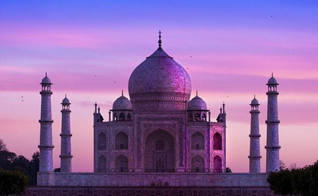 अगर आपको ताजमहल का करना है दीदार, तो तसल्ली से जेब करनी पड़ेगी ढीली