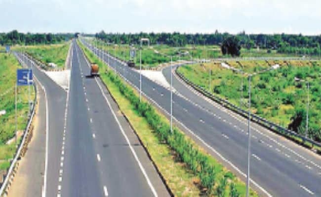 दुर्गापुर : सड़क हादसों पर अंकुश लगाने की कवायद, NH के बीच डिवाइडर पर होगा पौधरोपण