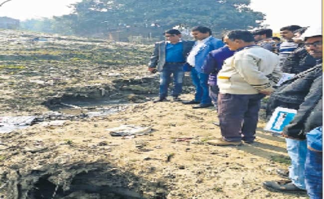 भागलपुर : जलापूर्ति योजना और वाटर वर्क्स का निरीक्षण, लंच घाट के पास नाले का पानी गिरता देख भड़के प्रोजेक्ट हेड