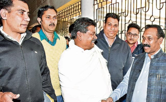 रांची : सीबीआइ ने पूर्व मंत्री बंधु तिर्की को किया गिरफ्तार, जानें क्या है पूरा मामला