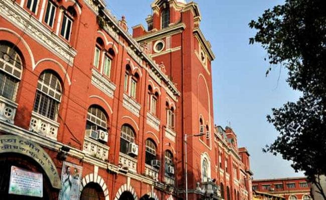 कोलकाता : बेनामी बिल्डिंग कब्जे में लेगा नगर निगम, निगम को हो रहा है राजस्व का नुकसान