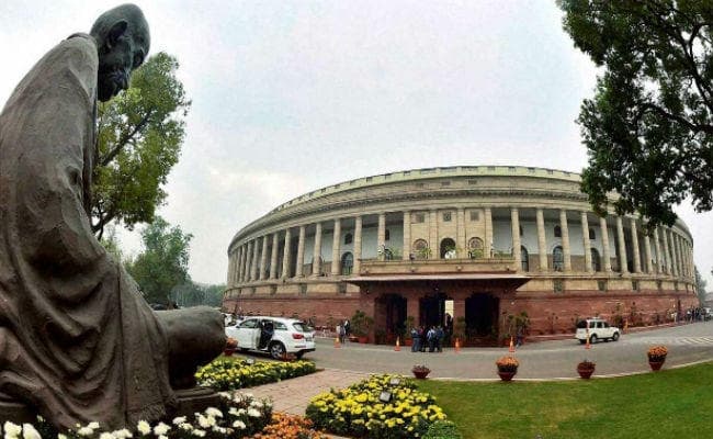 सिख विरोधी दंगा और राफेल मुद्दे पर संसद में हंगामा, लोकसभा का कामकाज बाधित