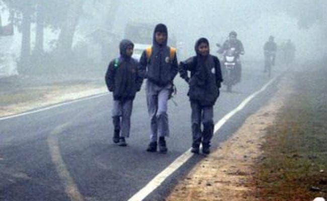 पटना : मौसम में बदलाव व ठंड बढ़ने के कारण साढ़े नौ बजे से चलेंगी आठवीं तक की कक्षाएं