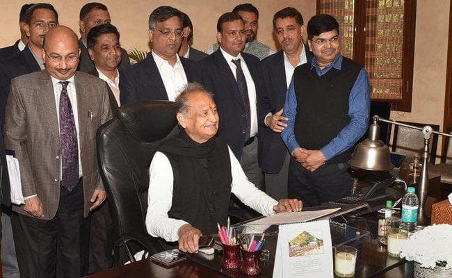 राजस्थान में भी गहलोत सरकार ने किसानों का कर्ज माफ किया