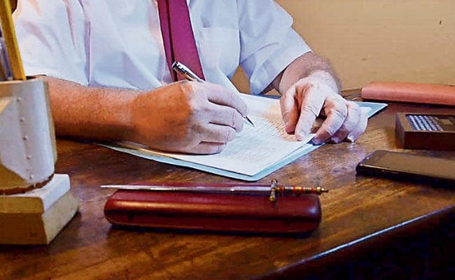 अब अधिकारियों से पूछेगी बिहार सरकार, किस सेक्टर में करेंगे काम