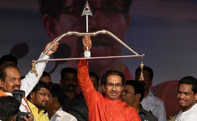अब शिवसेना प्रमुख उद्धव ठाकरे ने भी कहा, ‘चौकीदार चोर है''
