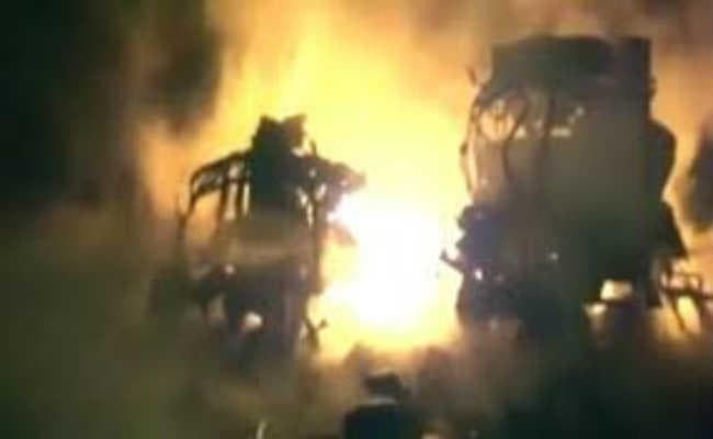 रसोई गैस सिलिंडर ब्लास्ट होने से थर्राया इलाका, अगलगी में घर जलकर राख, बाल-बाल बचे लोग