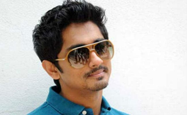 ‘अंधाधुन'' का रीमेक बनाना चाहते हैं सिद्धार्थ