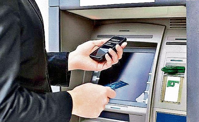 एसबीआइ के एटीएम में हो रही परेशानी घर बैठे ऐसे जेनरेट करें पिन, 31 दिसंबर के बाद बिना चिप वाले कार्ड नहीं करेंगे काम