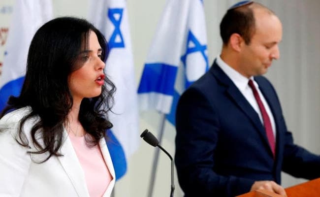 इस्राइल में चुनाव से पहले दो दक्षिणपंथी मंत्रियों ने नयी पार्टी बनायी