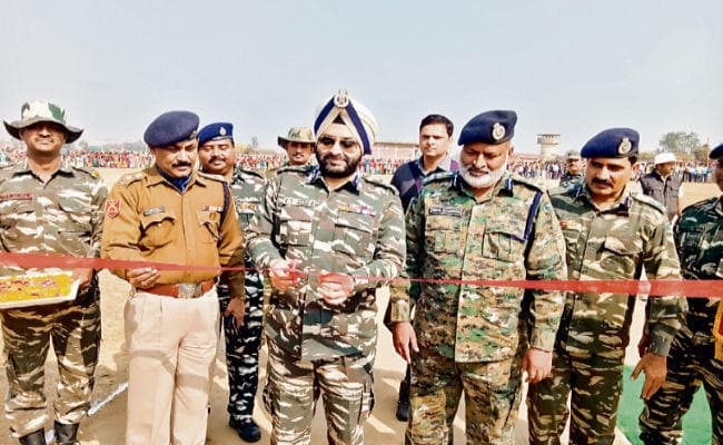 बिहार : बिहार सीआरपीएफ के महानिरीक्षक ने कहा, नक्सलियों को मिटा कर ही लेंगे दम