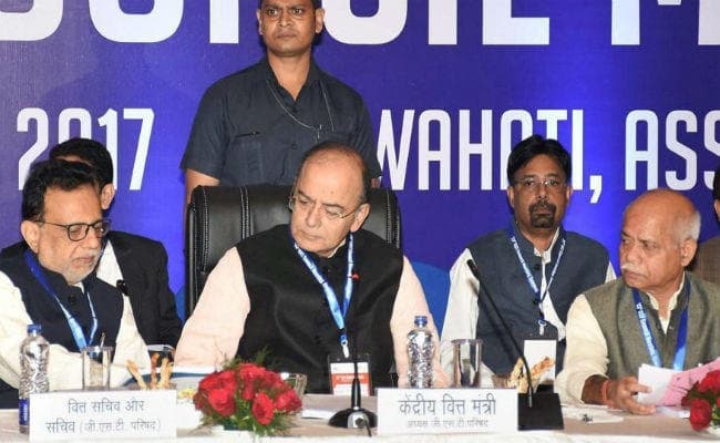 GST काउंसिल की बैठक आज, सस्ती हो सकती हैं 70-75 वस्तुओं व सेवाओं की दरें
