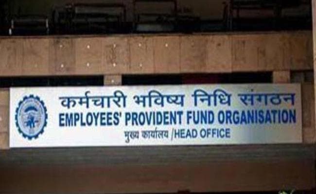 जानिये, आखिर आधार को पीएफ खातों से क्यों जोड़ रहा है र्इपीएफआे…?