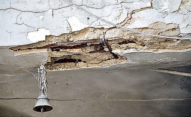 झारखंड : दुनिया का सबसे ऊंचा तिरंगा लगाने की जिद से दरक गयी ''पहाड़ी'', जानें...