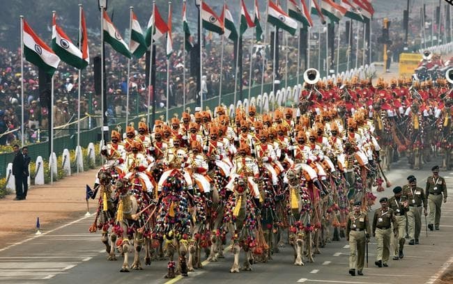 रिपब्लिक डेः दिल्ली में तैयारी जोरों पर, तसवीरों में देखें