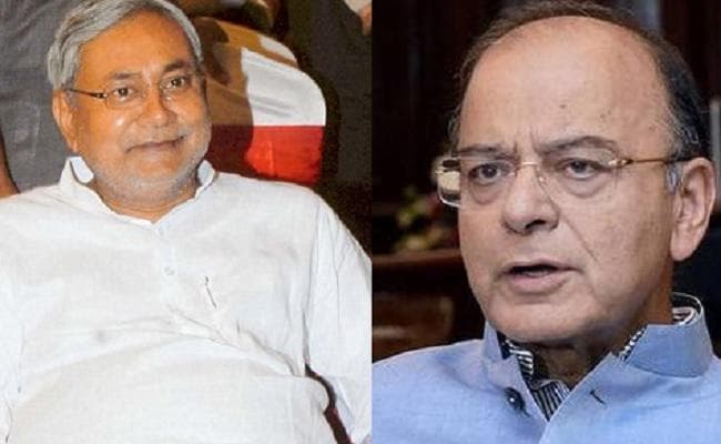 बजट से पहले वित्त मंत्री अरुण जेटली से दिल्ली में मिले नीतीश कुमार