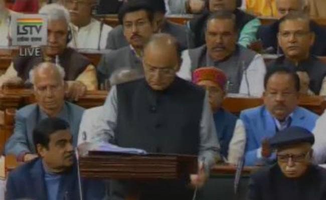 #Budget2018 के बड़े लक्ष्य : 11 लाख कृषि कर्ज सीमा, दो करोड़ शौचालय, आठ करोड़ गैस कनेक्शन व चार करोड़ बिजली कनेक्शन