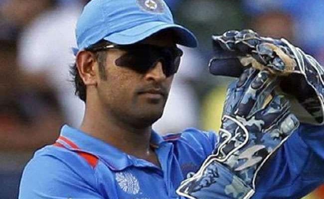 धौनी चार सौ शिकार करने वाले चौथे विकेटकीपर बने