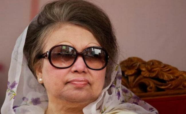 बांग्लादेश की पूर्व प्रधानमंत्री खालिदा जिया को भ्रष्टाचार के मामले में पांच साल की जेल