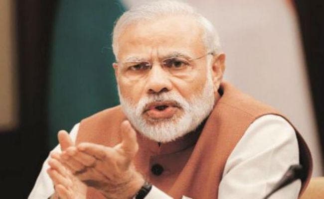 ऐतिहासिक यात्रा पर फलस्तीन के रामल्ला पहुंचे मोदी