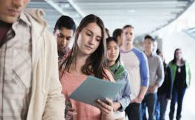 2018 में नौकरियों में 10 - 15 प्रतिशत वृद्धि की उम्मीद