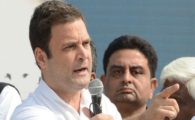 राहुल गांधी के दौरे से कर्नाटक के लोगों का होता है अच्छा मनोरंजन : अनंत कुमार
